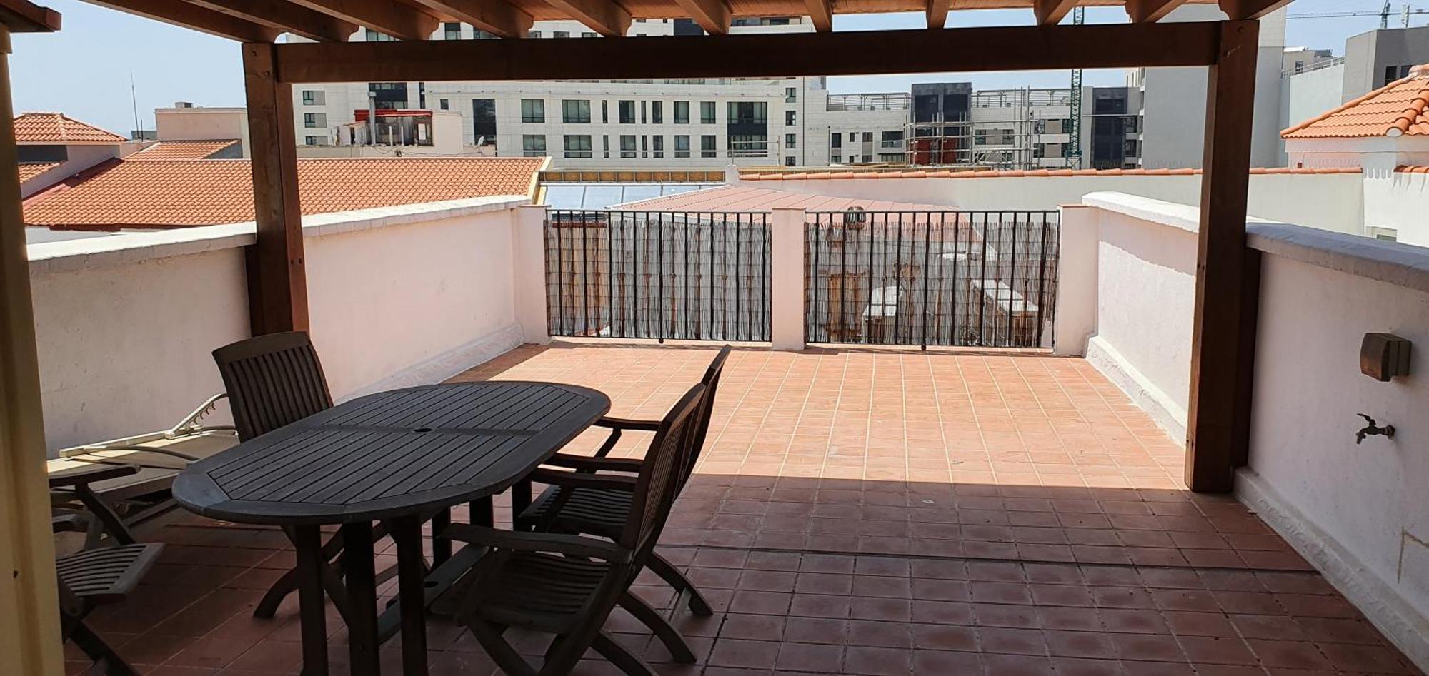 Gibraltar Town Centre Flat With Roof Terrace Exterior foto