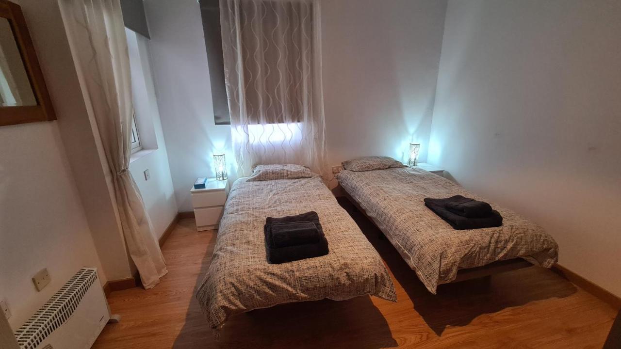 Gibraltar Town Centre Flat With Roof Terrace Exterior foto