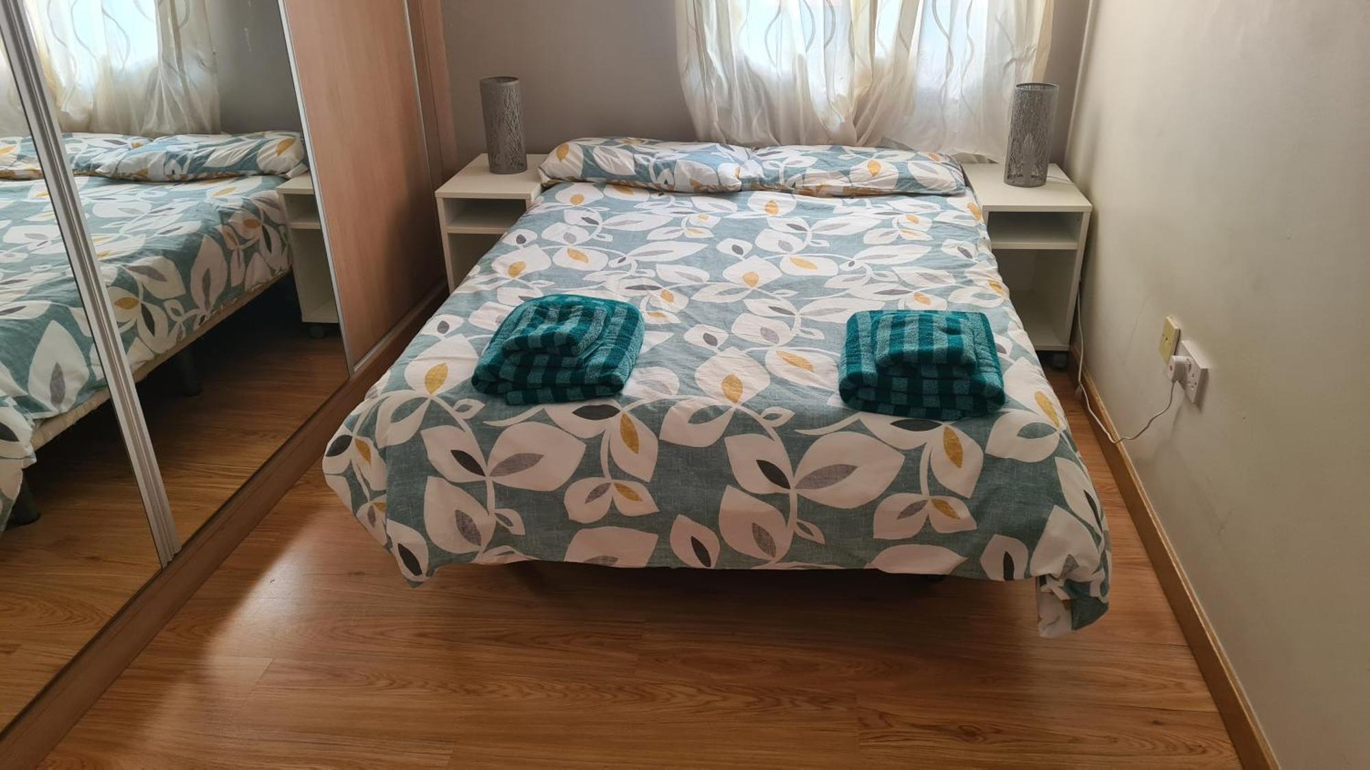 Gibraltar Town Centre Flat With Roof Terrace Exterior foto